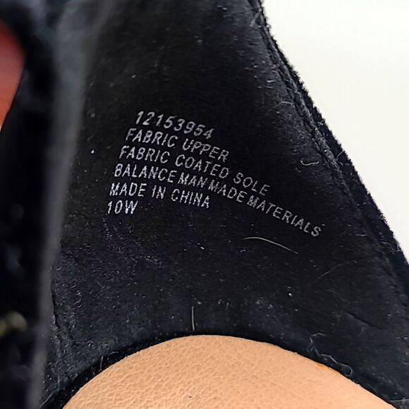 Torrid Black Velvet Ankle Strap Heels & Gold Glitter Leopard Print Peep Toe, 10W - Picture 9 of 11